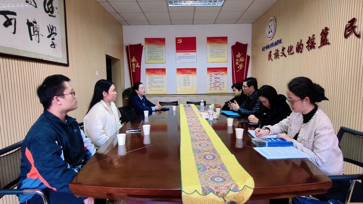 FUN乐天使官方网站赴南宁市新兴民族学校开展调研交流