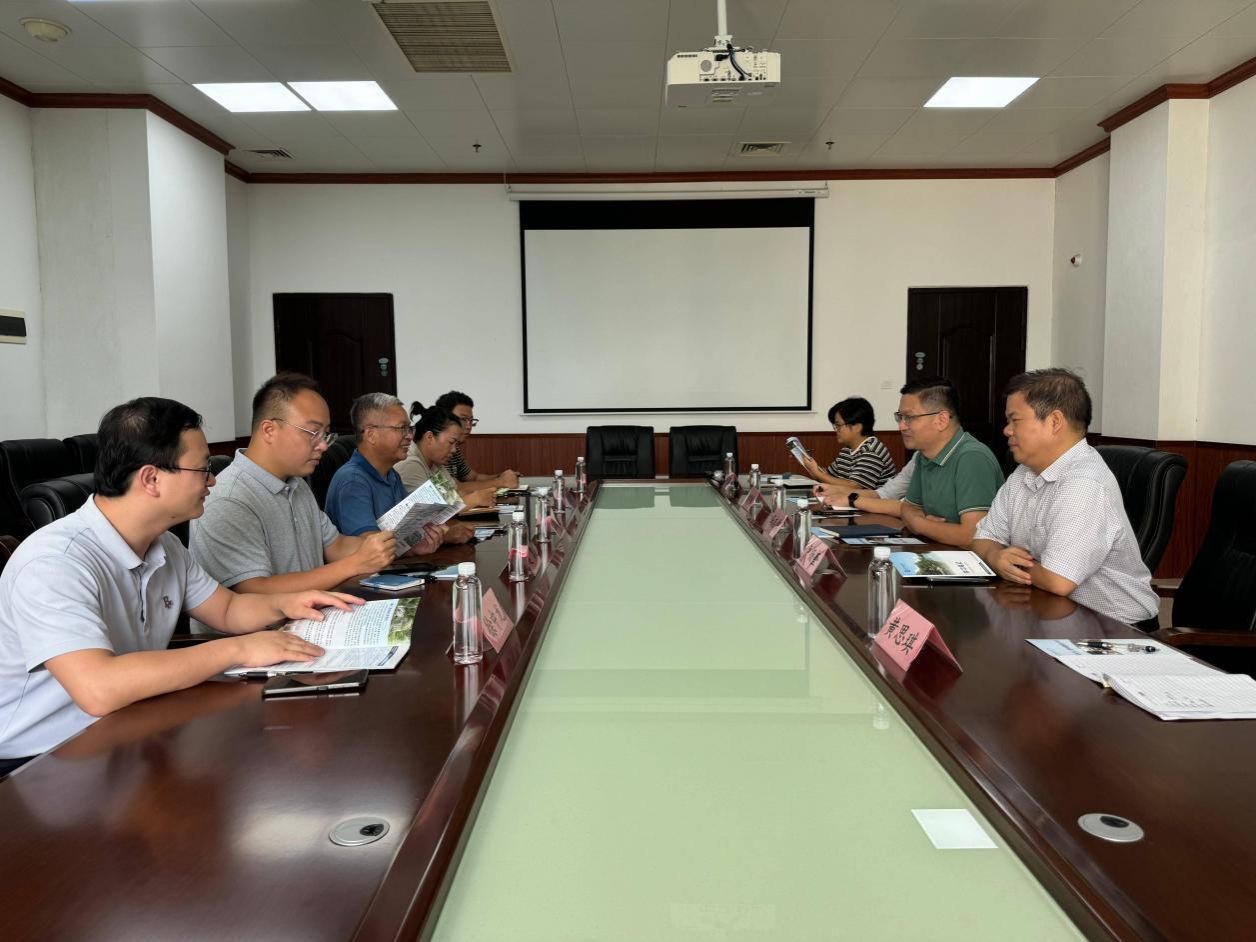 南宁市宏德高级中学来我院开展座谈交流